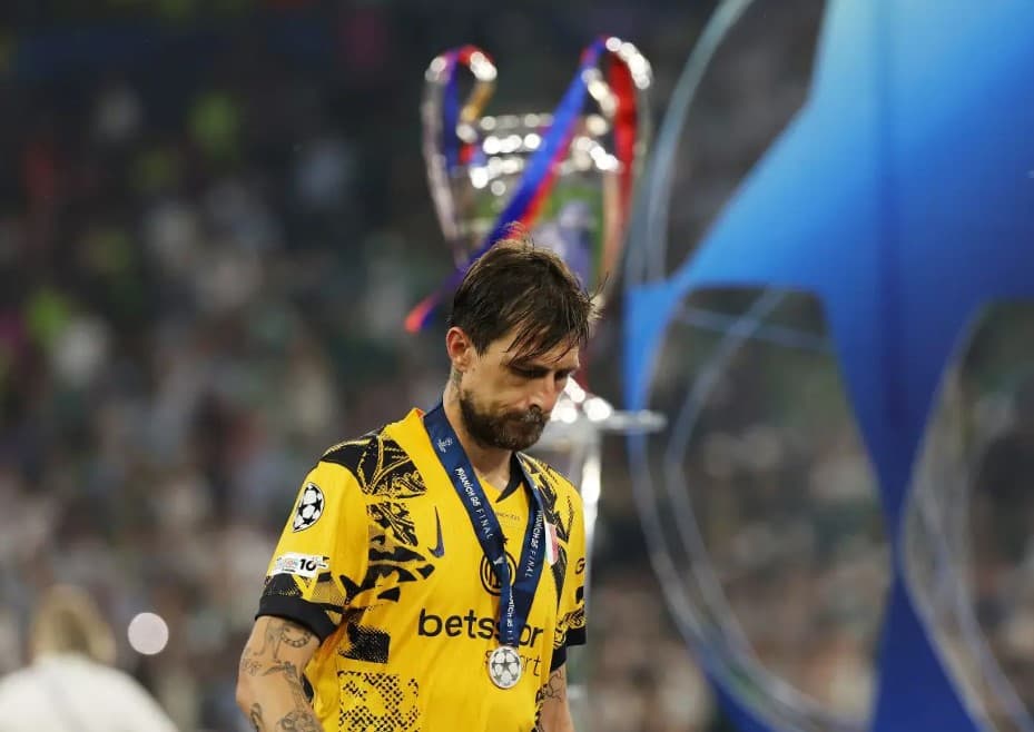 Humbja poshtëruese në finalen e Ligës së Kampionëve, Francesco Acerbi merr vendimin befasues për Italinë