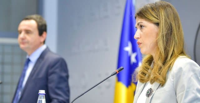 Përpjekja e 25’të për konstituim, Kurti e Limaj s’ranë dakord për kryeparlamentarin, VV vazhdon ta “obligojë” opozitën t’ia votojë Haxhiun