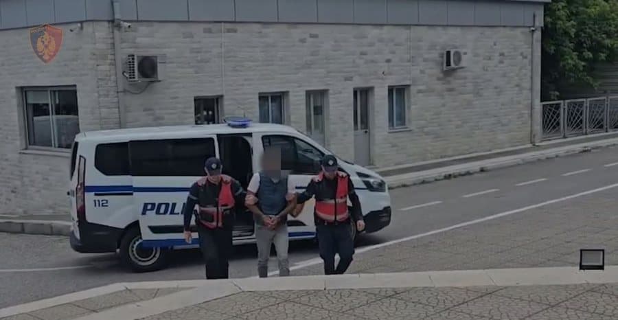“The Wanted” – Kapet në Tepelenë 37-vjeçari nga Kosova, ishte në kërkim ndërkombëtar