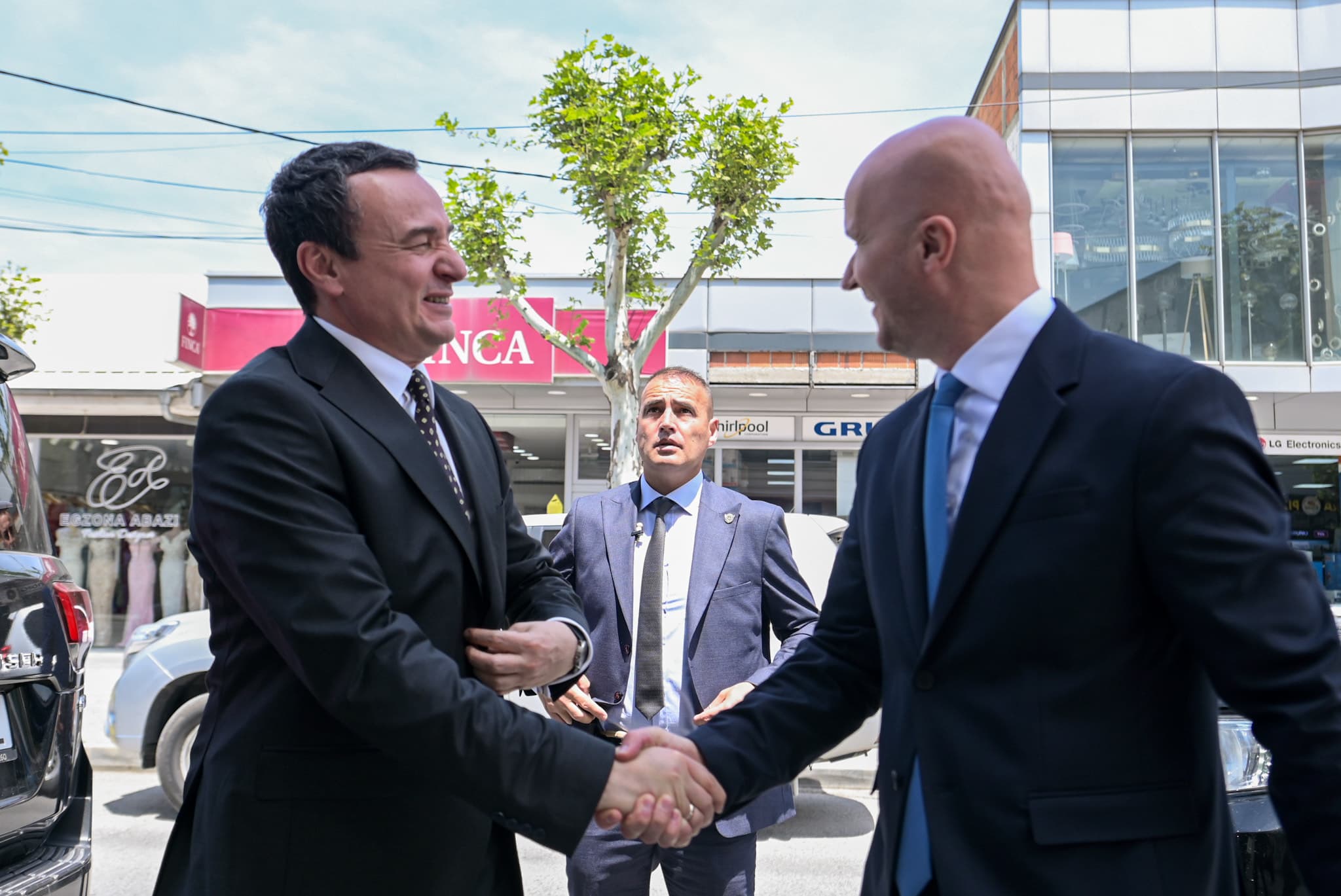 VV e rikandidon edhe për një mandat “çlirimtarin e Shtimes”