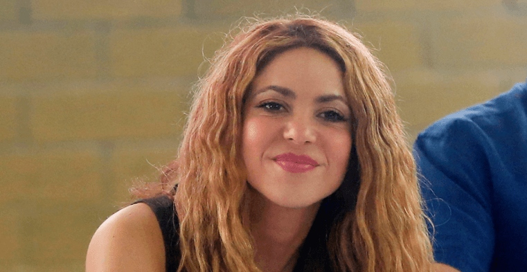 Shakira prek me veprimin e saj, ndihmon familjet e goditura nga përmbytjet në Teksas