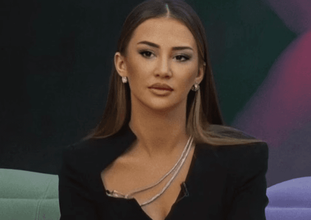 Kiara Tito bjonde dhe me flokët me baluke? Moderatorja surprizon me pamjen e re