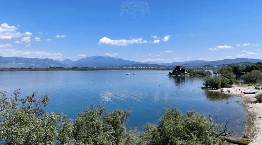 Tragjike në Shkodër! Kapiteni i anijes shpëton dy turistë, por mbytet vetë