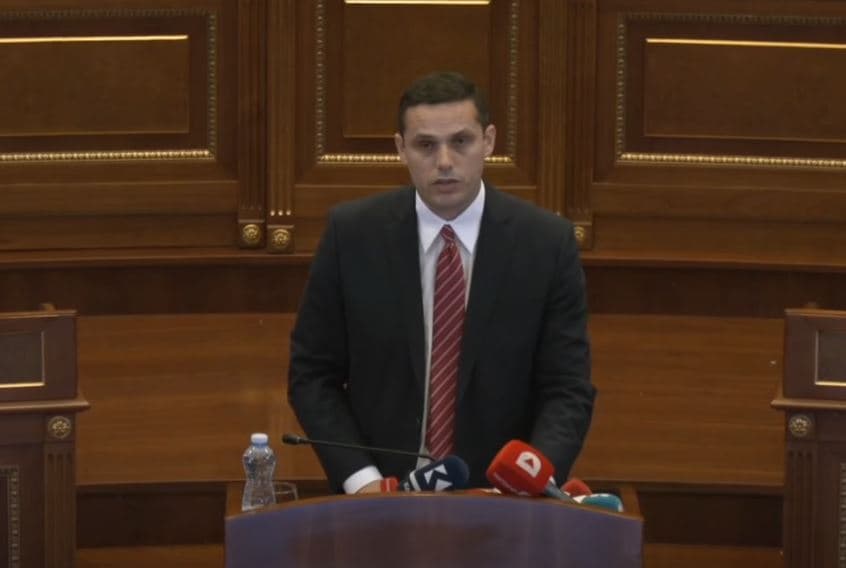 PDK kërkon dorëheqjen e Sveçlës pas vdekjes së Agon Zejnullahut