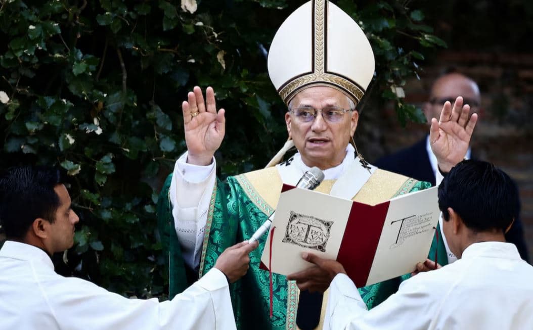Papa Leoni ndërpret pushimet për të bërë thirrje për veprim kundër ndryshimeve klimatike