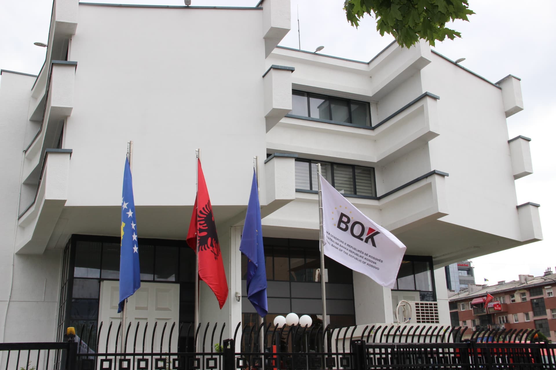 BB largon Kosovën nga lista e shteteve fragjile dhe në situatë konflikti, BQK: Rezultat i angazhimit të vazhdueshëm dhe koordinimit ndërinstitucional