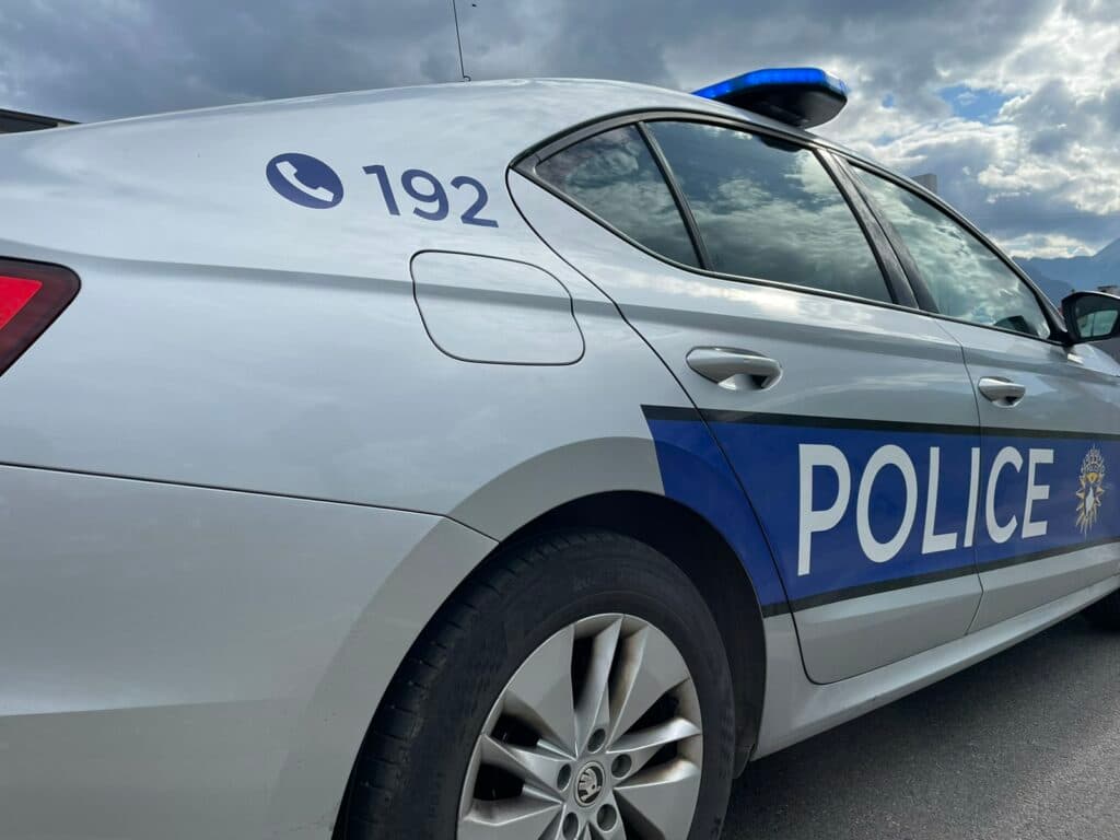 Ferizaj: Identifikohet drejtuesi i motoçikletës që u largua nga vendi i aksidentit