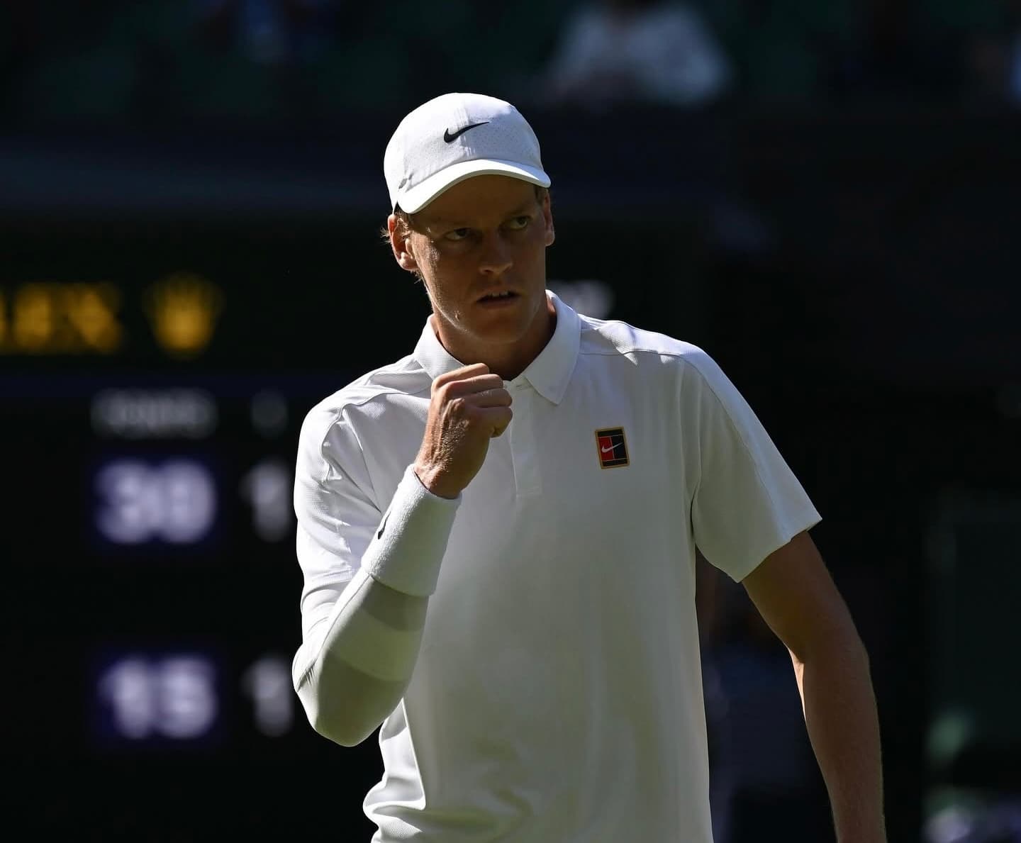 Sinner e ”çmonton” Djokovicin, kalon në finalen e Wimbledon