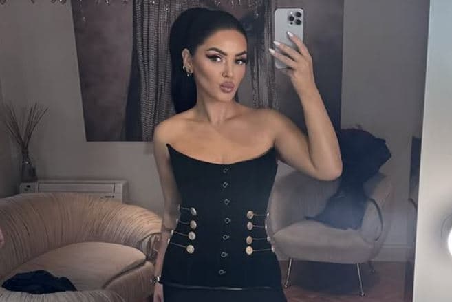 Fifi lë pa fjalë në paraqitjen e fundit, çfarë transformimi