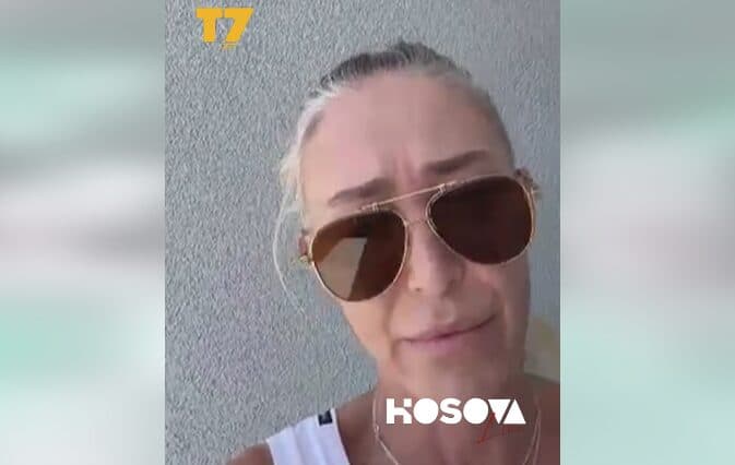 Anita Haradinaj i del në mbrojtje Dua Lipes pas kritikave për kryqin në qafë