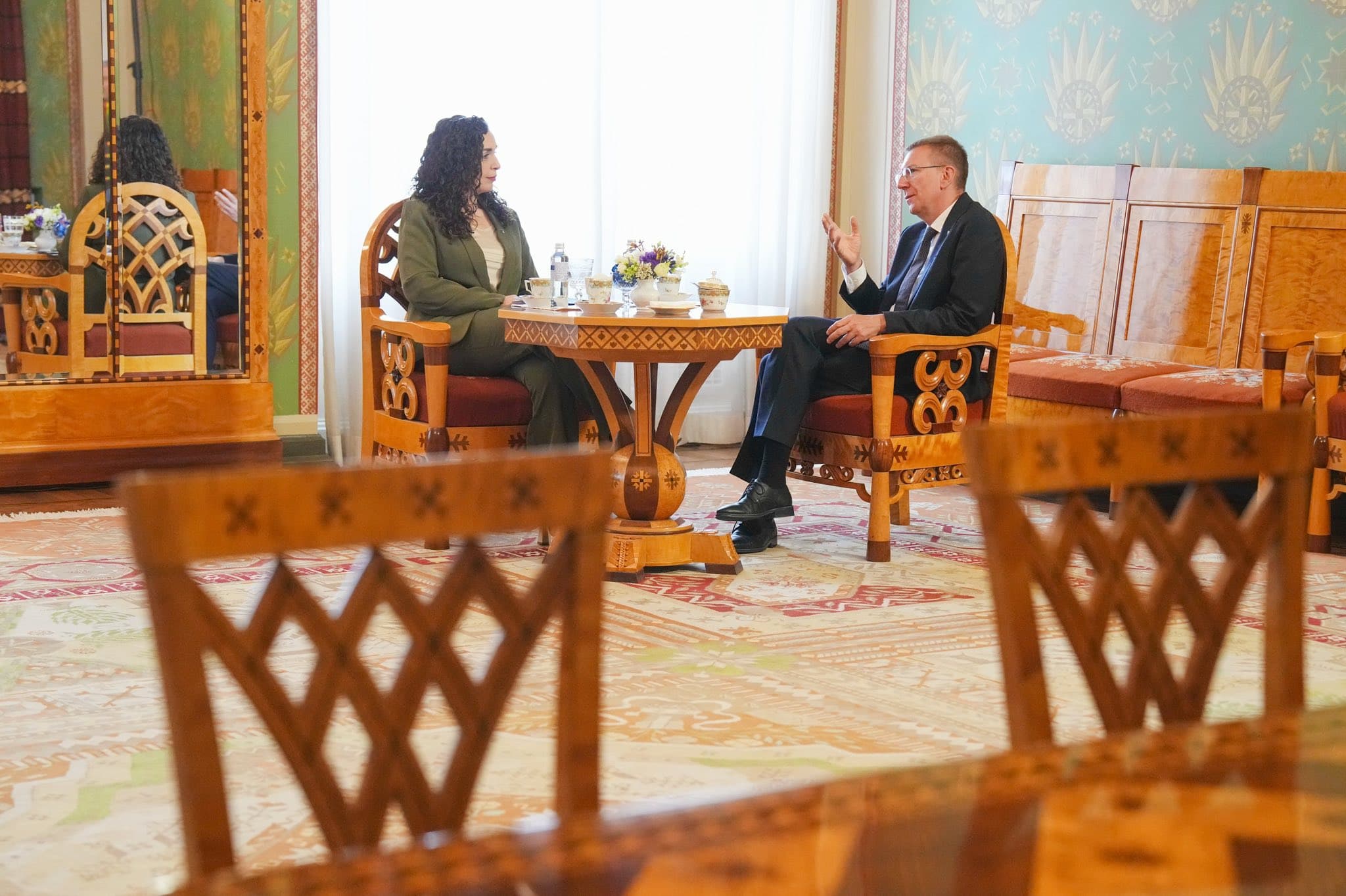 Osmani takon presidentin e Letonisë, vullnet i përbashkët për bashkëpunim të thelluar