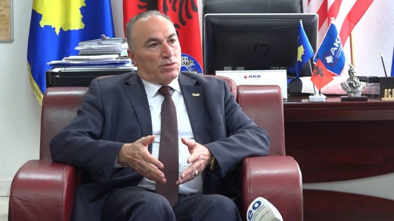 Fiskalizim i paligjshëm – AKB: Qeveria po e dëmton klimën e biznesit me eksperimente!