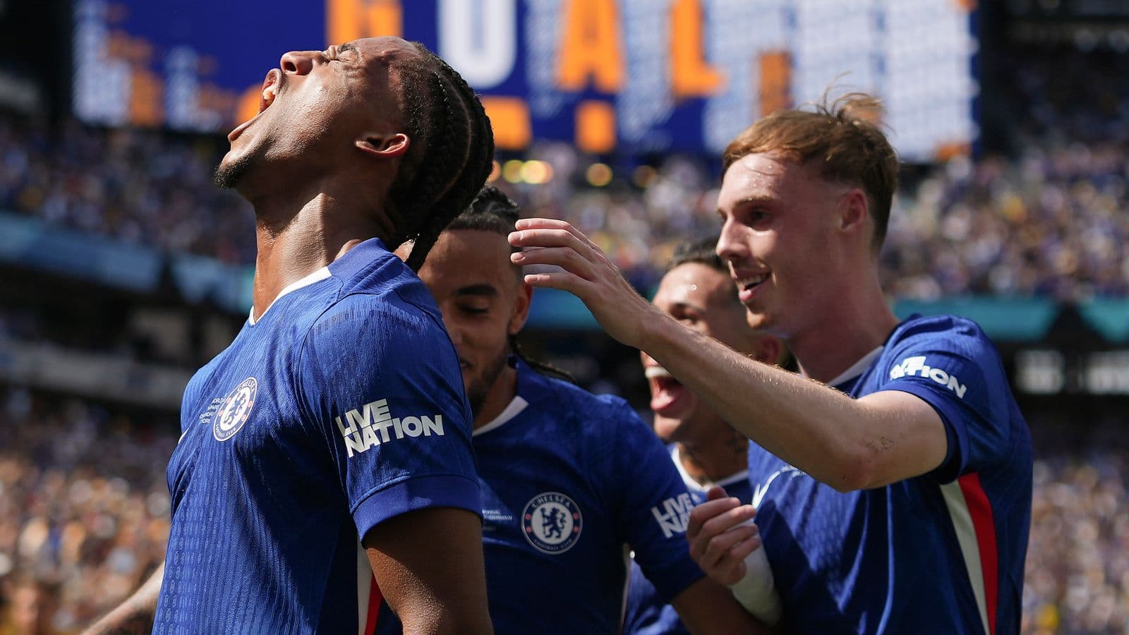 Lojtarët e Chelsea-s pritet të përfitojnë deri në 350 mijë paund secili pasi u shpallën kampion në “Kupën e Botës për Klube”