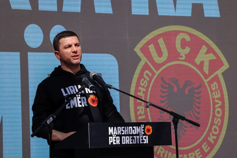 Krasniqi pasi Specialja rrëzoi mocionin e ish-krerëve të UÇK-së: Drejtësia mund të vonohet, por e vërteta s’do të ndryshojë