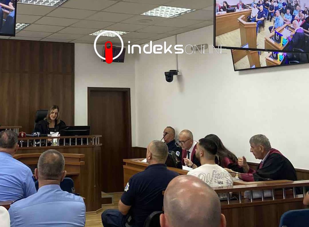 Nis seanca gjyqësore për vrasjen makabre të Auron Thaqit, dëshmon nëna e tij