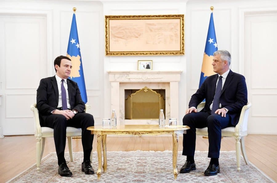 E paprecedentë – VV me reagim për vendimin e Speciales, e sulmon Thaçin: Duhet të kërkojnë falje!