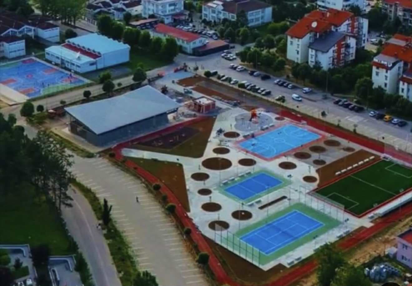 Një kompleks i përmasave evropiane u përurua sot në Suharekë (Pamje)