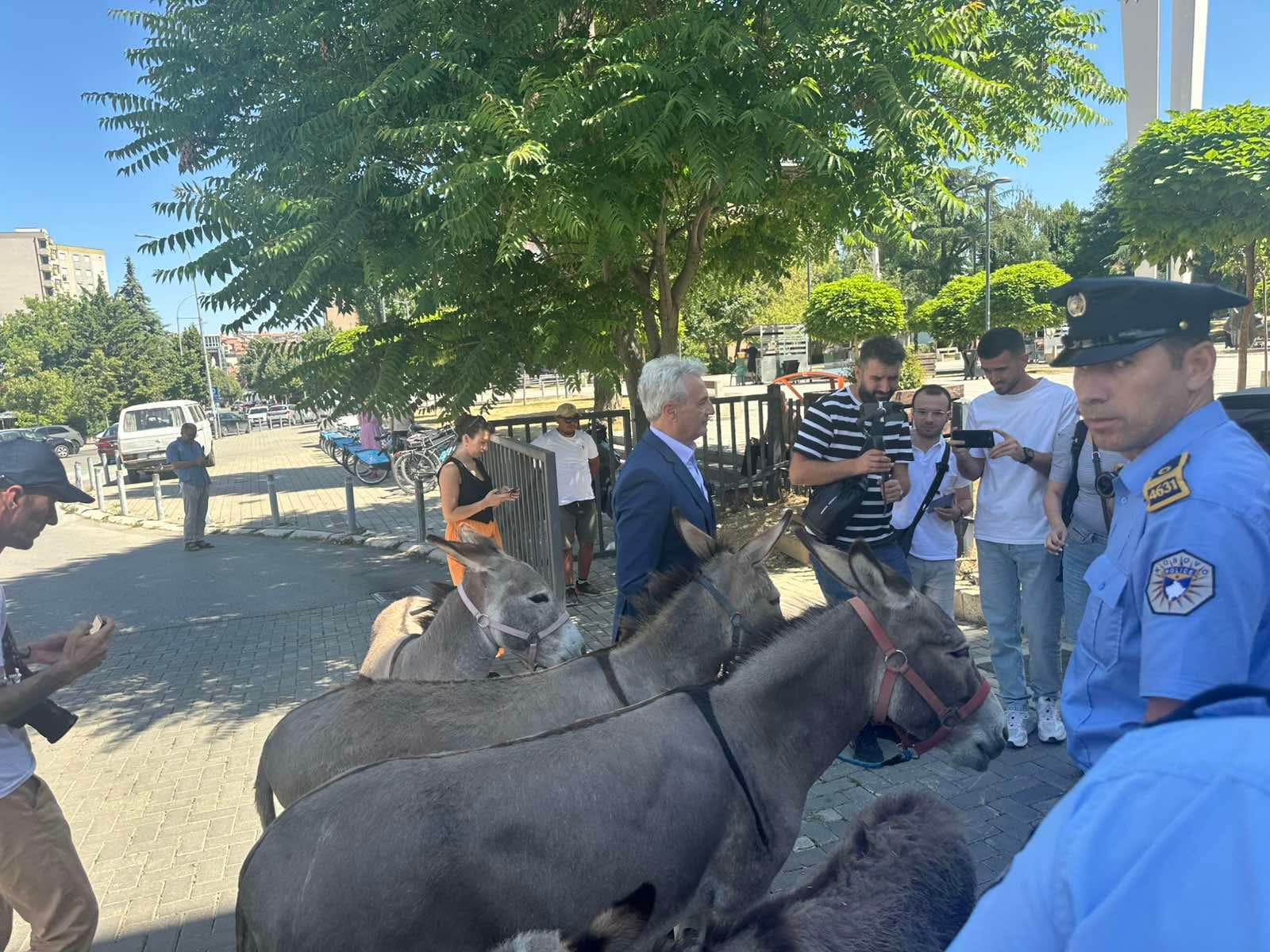 Koci aplikon në librin Guinness për ta futur Kosovën aty me 48 dështimet në konstituimin e kuvendit