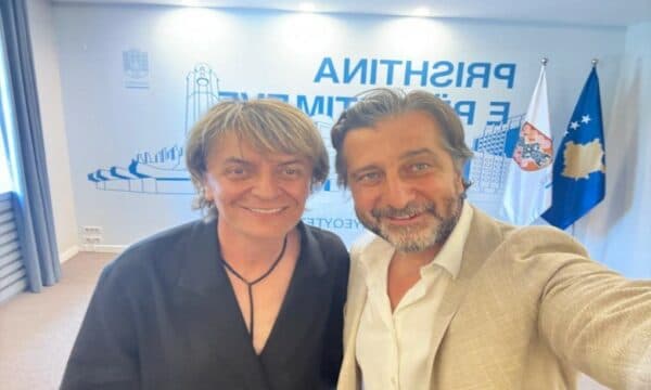 Rama nderon me “Hyjneshën në fron” Armend Rexhepagiqin