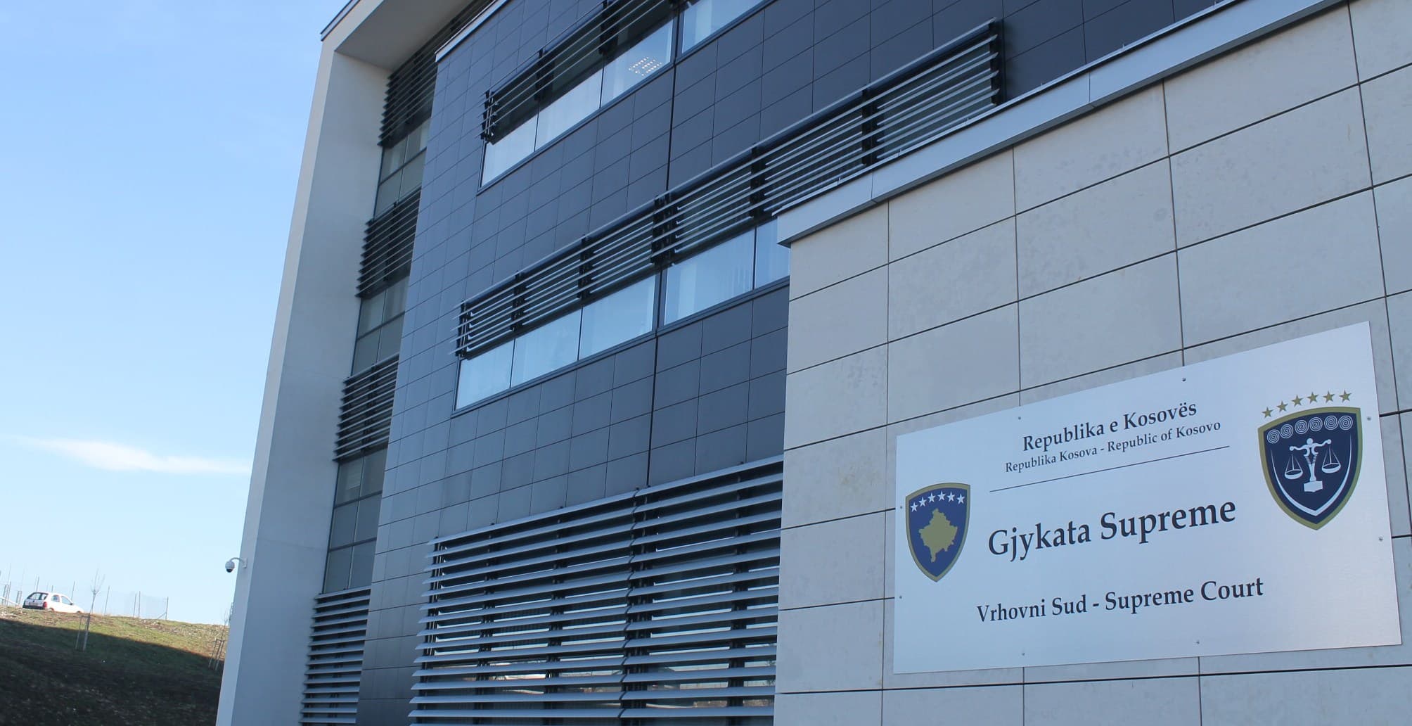 “Qasja politike ndaj gjyqësorit është e dënueshme” – Reagime të ashpëra ndaj kritikave të qeverisë