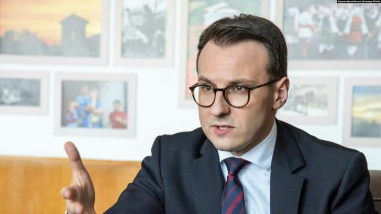 Serbia kërkon nga Kosova lirimin e Igor Popoviqit, thotë se ka njoftuar edhe ndërkombëtarët