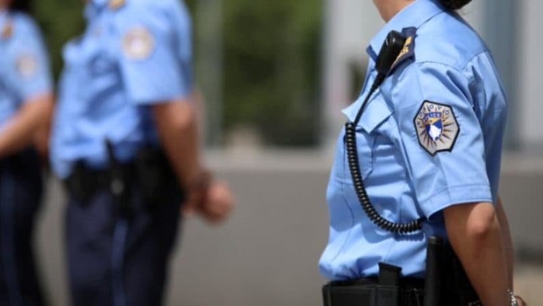 Arrestohet një zyrtare policore, dyshohet se përdori bazën e të dhënave për regjistrimin e një serbi