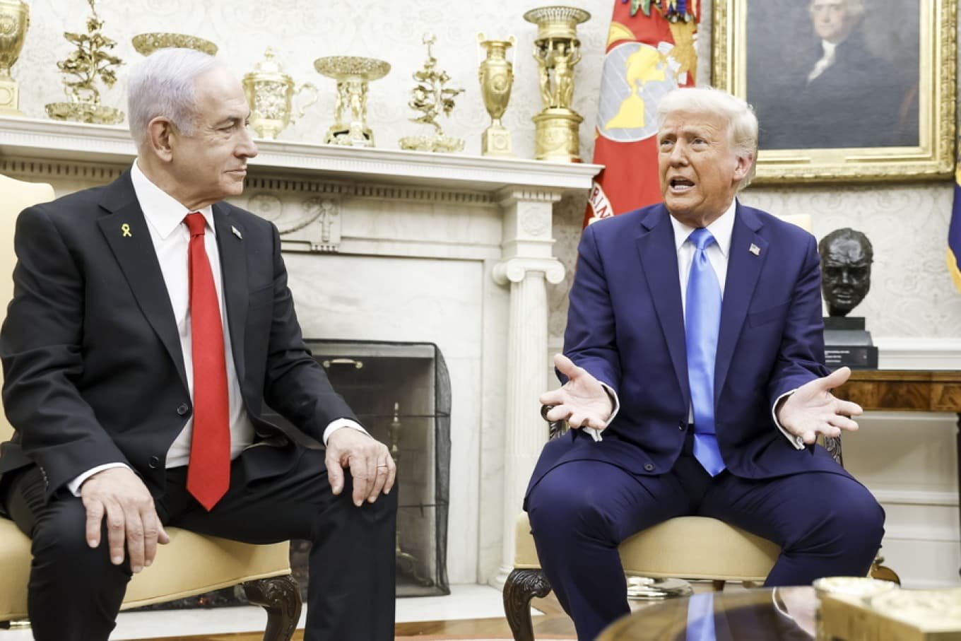 Shtëpia e Bardhë: Trump u befasua nga bombardimet izraelite në Siri e Gaza, e telefonoi Netanjahun
