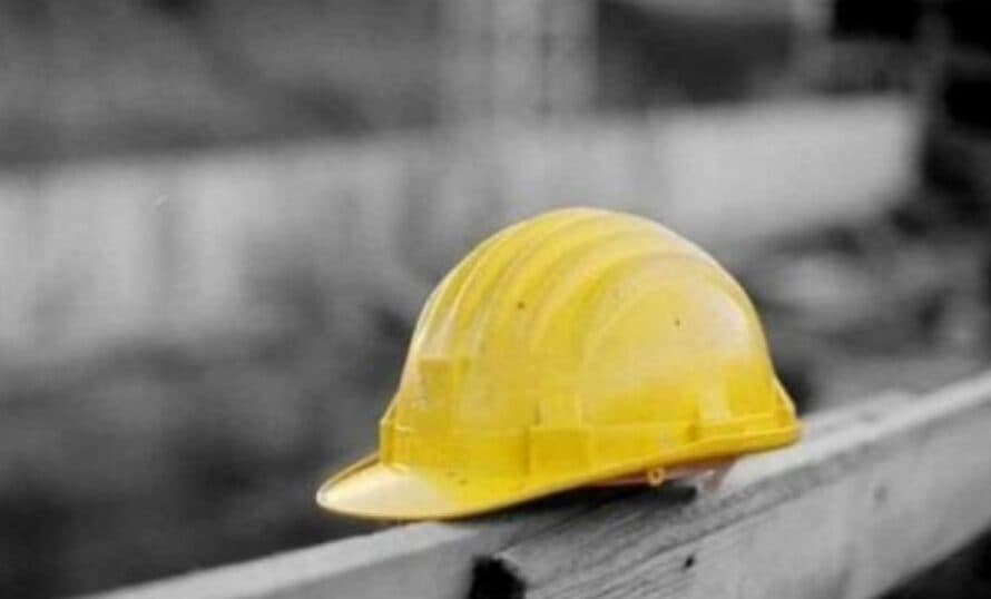 Vdekja e punëtorit në vendin e punës në Skenderaj, flasin nga kompania ndërtuese