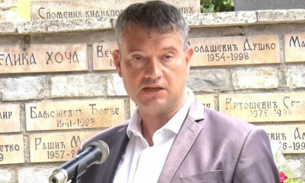 Franca shpreson në lirimin e menjëhershëm të Popoviqit