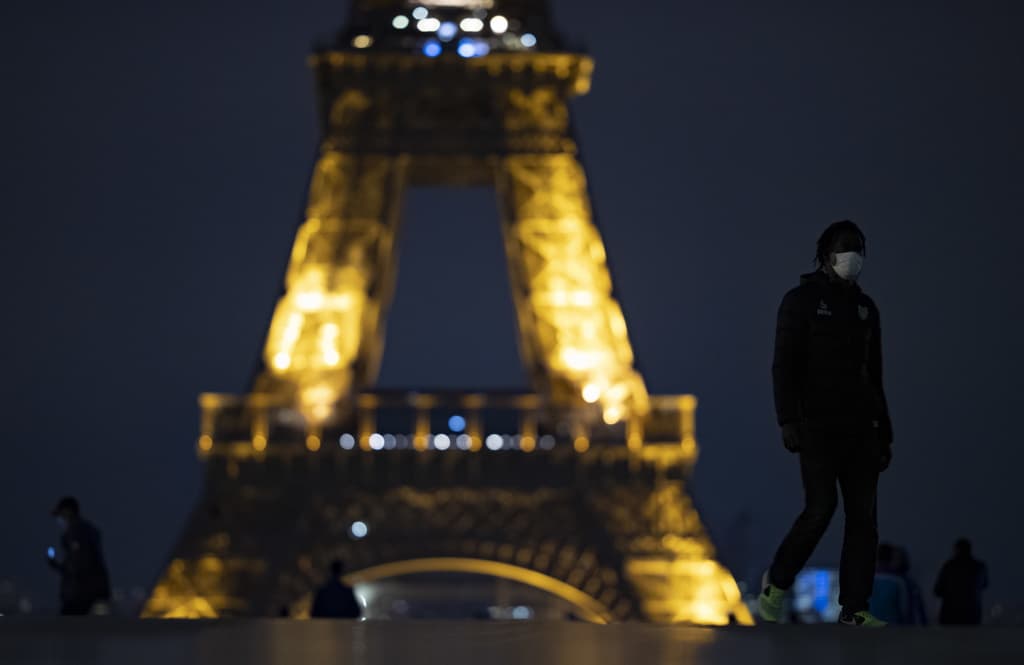 Më shumë se 15 qytete franceze kufizojnë lëvizjen e të miturve pas orës 23:00