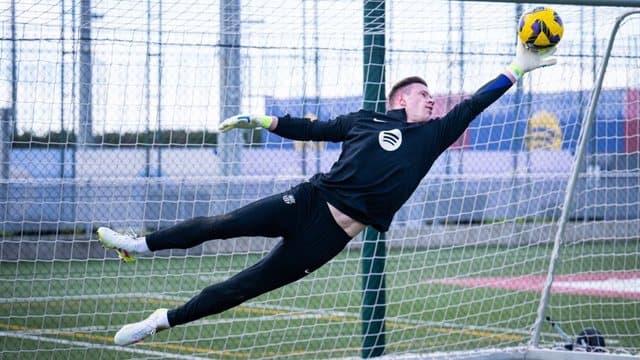 Ter Stegen i nënshtrohet një tjetër operacioni në shpinë, e ardhmja te Barcelona mbetet në pikëpyetje