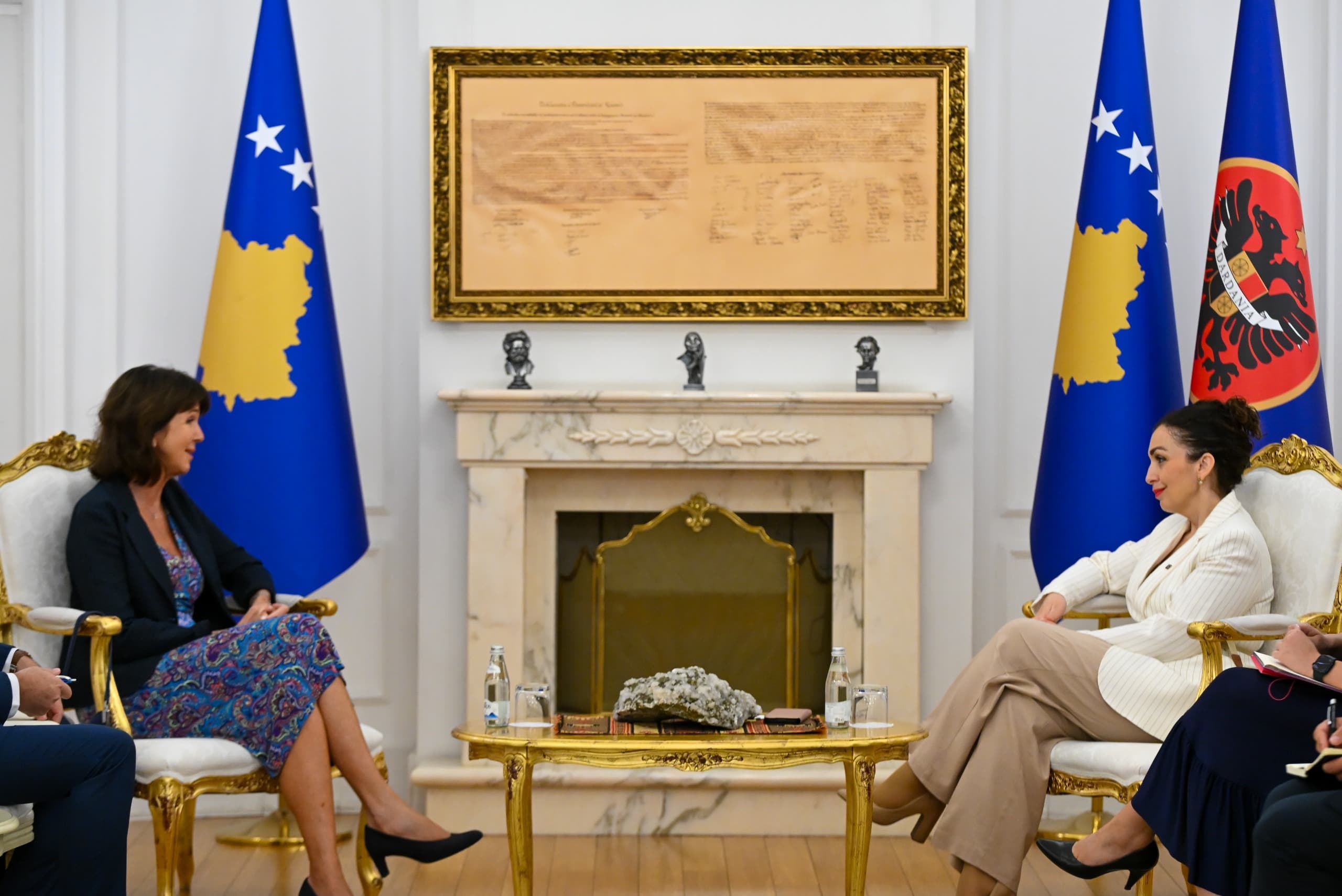 Osmani priti në takim lamtumirës Koordinatoren e Kombeve të Bashkuara për Zhvillim në Kosovë