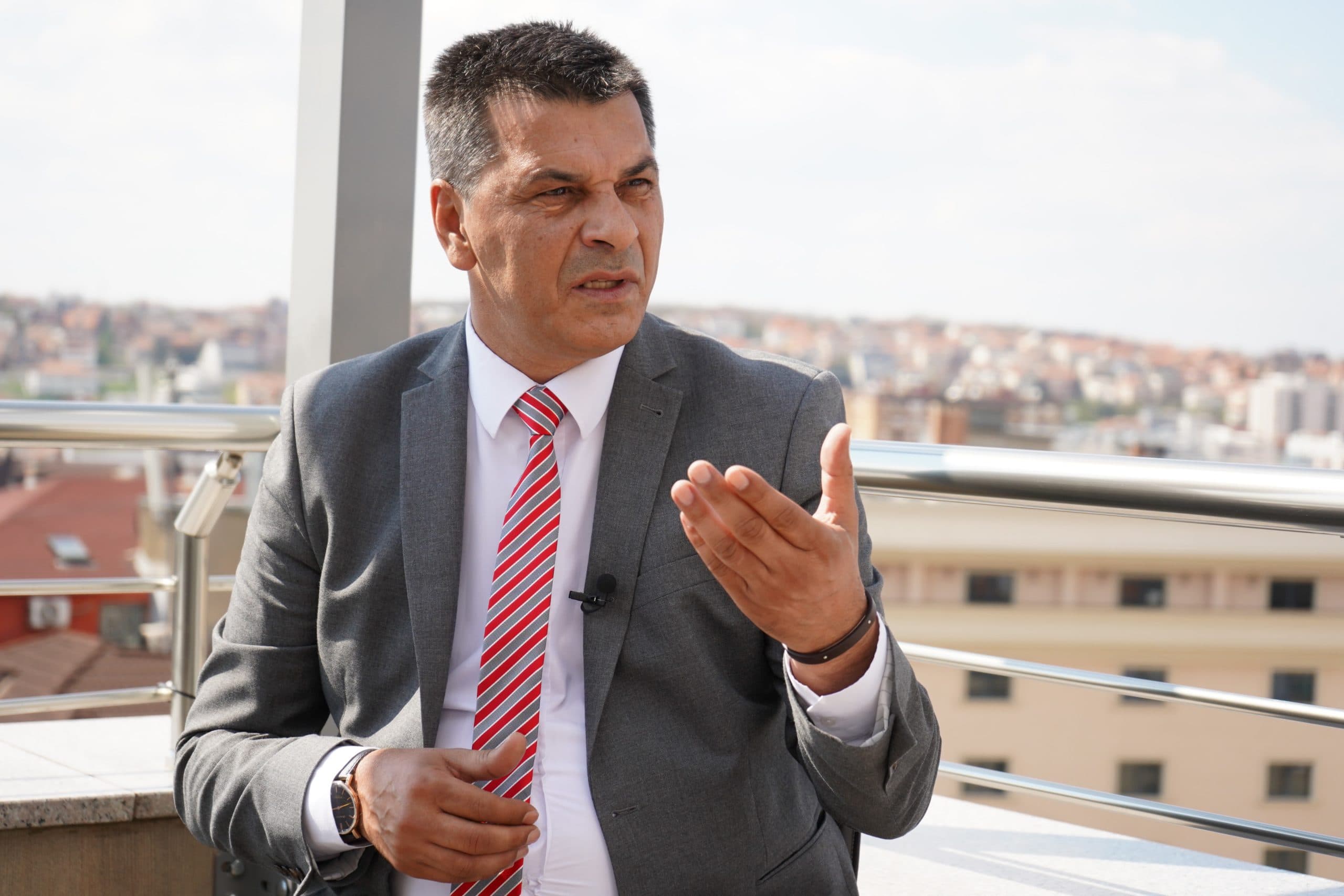 Kryeziu pyet: A mundet Kushtetuesja ta kthejë në pikën zero afatin 30 ditësh nëse konstatohet se Dehari ka bërë shkelje?