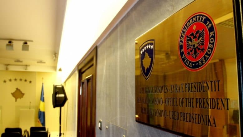 U raportua për ndërtimin e objektit presidencial me suitë gjumi, reagojnë nga Presidenca