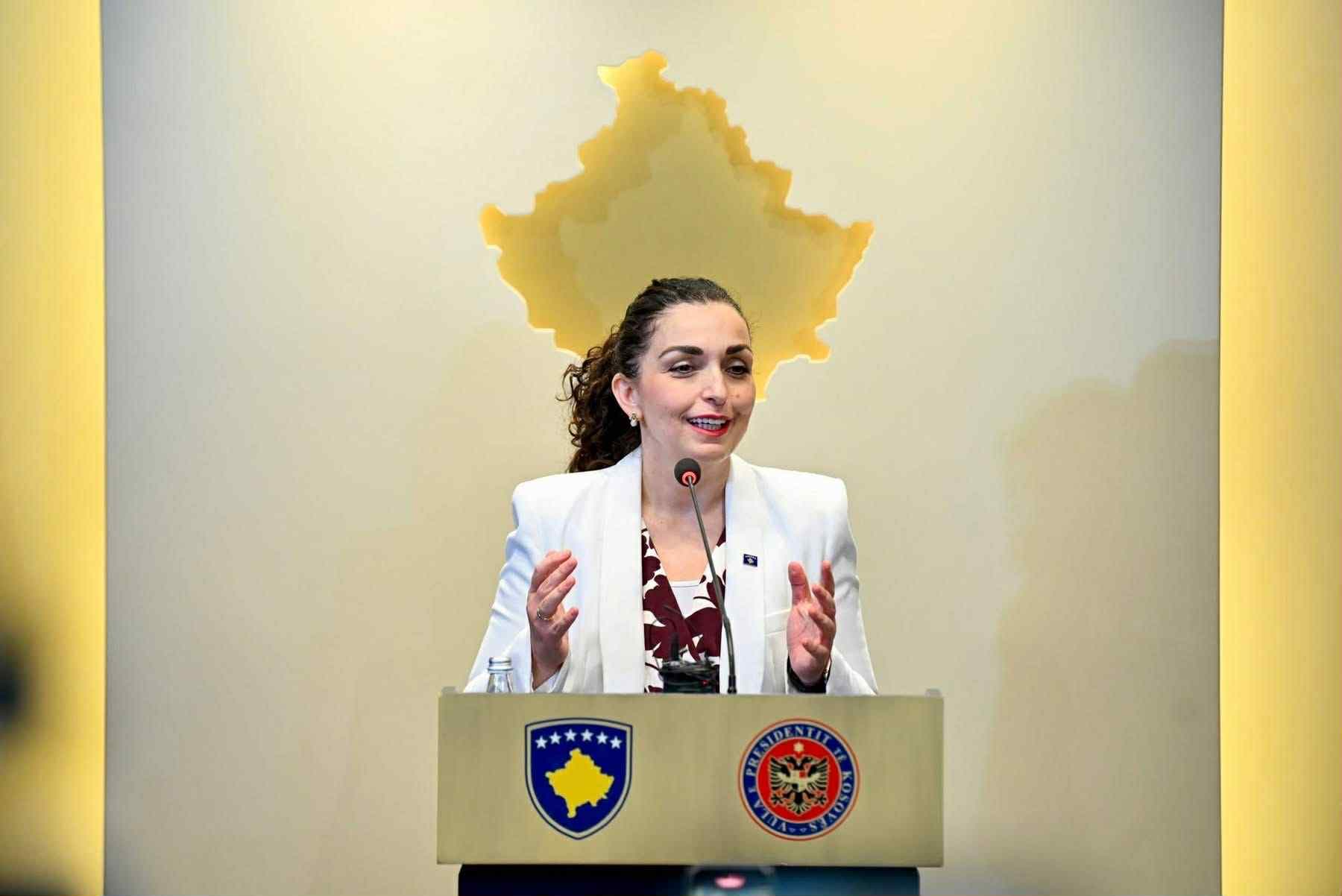 Plane për “Presidencë luksoze”, reagon Osmani: Në zyrat aktuale mysafirët përballen me erën e kanalizimit, kam kërkuar hapësira pune