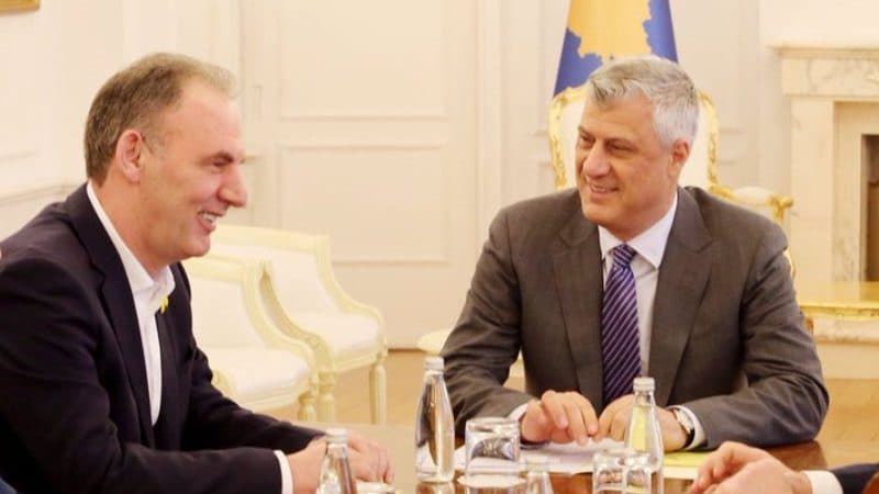 Limaj me emocione flet për intervistën e Thaçit, e quan “themeluesi i shtetit”: Mesazhet e tij kanë qenë të jashtëzakonshme