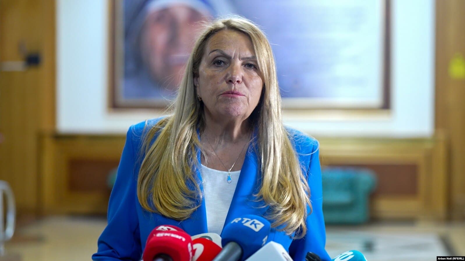 Kadrijaj: A është e turpshme që 26 vjet pas çlirimit një njeri me kapriço të tentojë ta shkatërrojë shtetin?