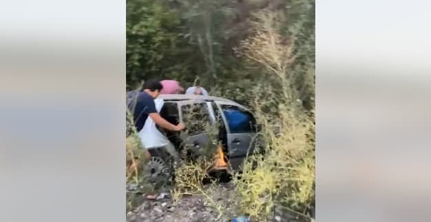 Vetaksidentohet një veturë në Volljakë të Klinës