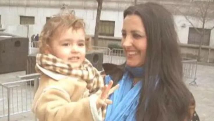 Parashqevi Simaku ndan foton e rrallë me djalin e saj: Ah, biri im…