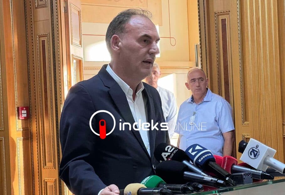 Limaj: S’po shoh mundësi të ndonjë ndryshimi sot