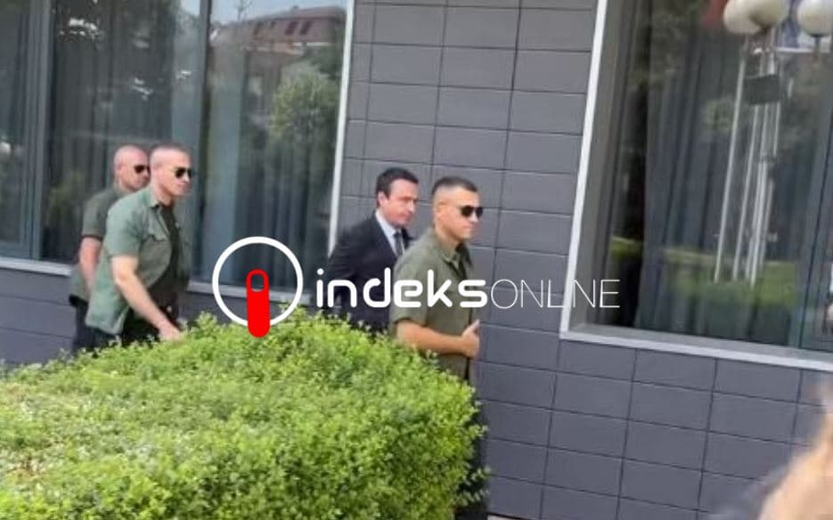 Kurti nuk tregon nëse ka marrëveshje me Nismën
