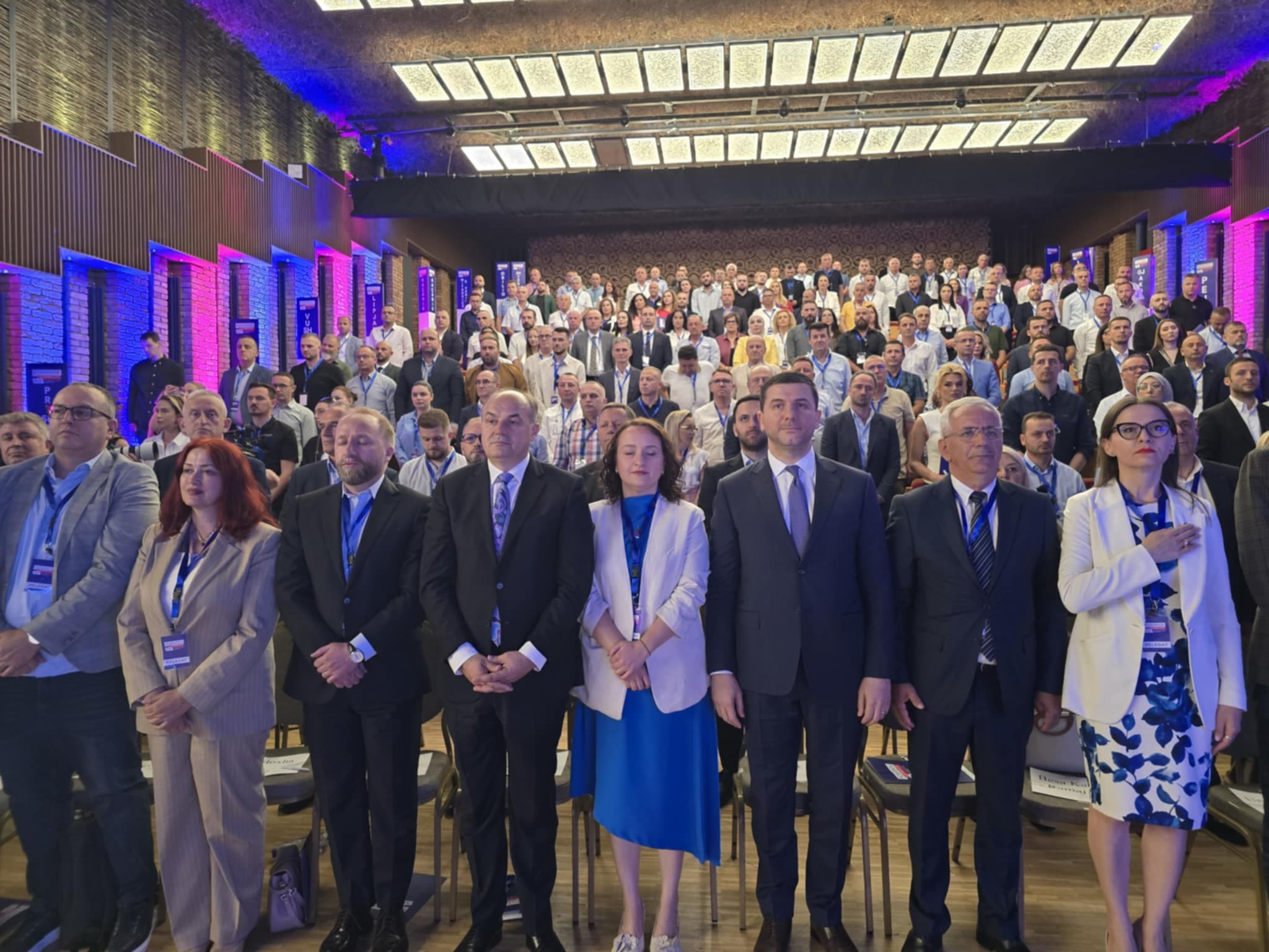 Kaçaniku si Drenasi, një zyrtar i PDK-së del kandidat i pavarur!