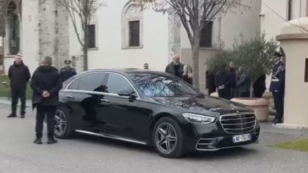 Edi Rama prezanton sot nënkryetarët e rinj të Bashkisë Tiranë