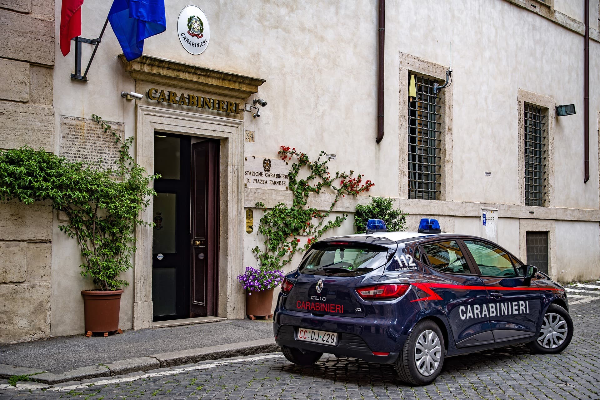 Itali: 22-vjeçar shqiptar kapet me 12 doza kokainë