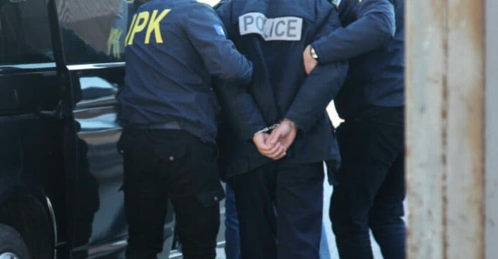 Arrestimi dhe lirimi i 5 zyrtarëve policorë, si ndikon në imazhin e policisë?