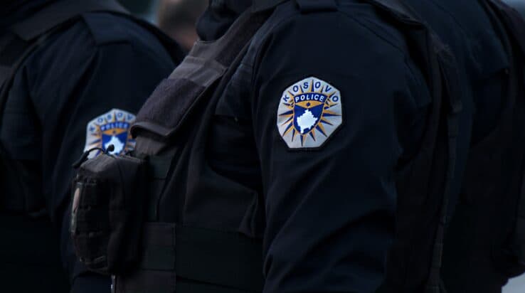 Tri raste të dhunës në familje në 24 orët e fundit në Kosovë, policia jep detaje