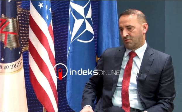 Haradinaj godet Kurtin: Heshtja e tij ndaj gjuhës së urrejtjes për shqiptarët në Maqedoni, e pafalshme