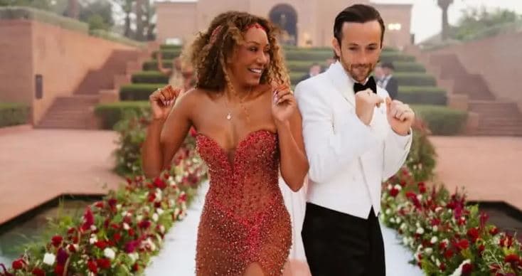 Jo fustan i bardhë, Mel B befason me dasmën e saj në Marok