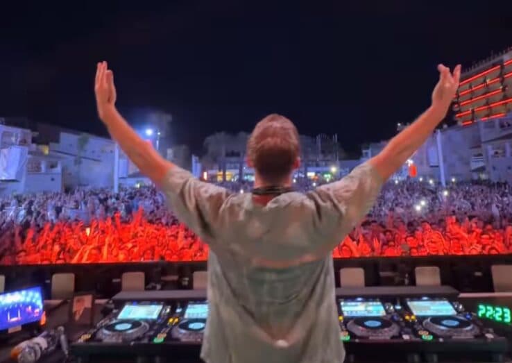 DJ i njohur bëhet baba për herë të parë