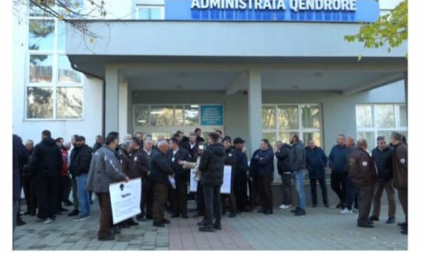 Sot pritet përfundimi i grevës së sigurimit fizik në QKUK, Azemi: Të gjitha procedurat kanë përfunduar, mbetet vetëm nënshkrimi